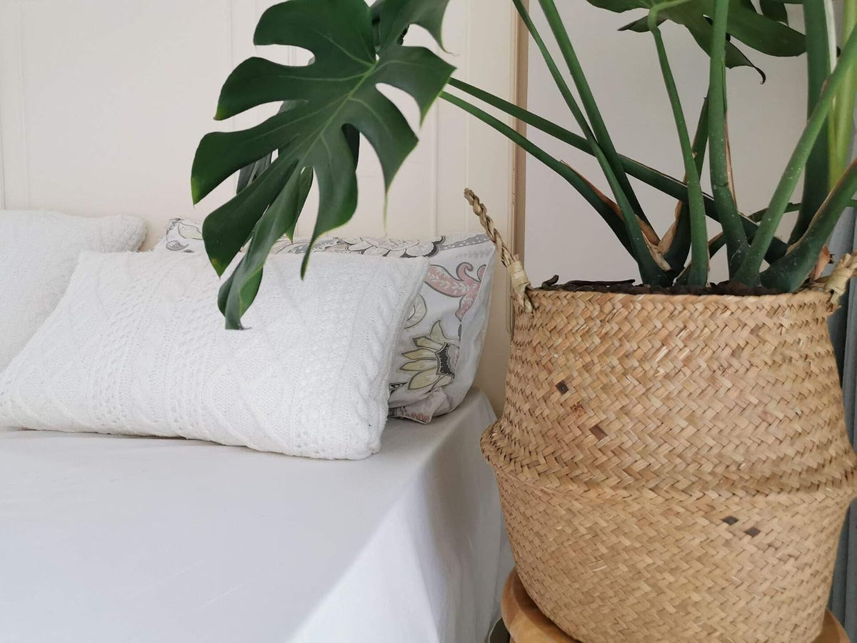 Natural Seagrass Belly Basket with Handles, Large Storage Laundry Basket (Natural)