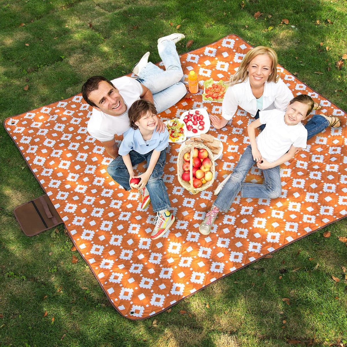 Picnic Blanket Waterproof 200X200Cm, Extra Large 3-Layer Thicking Beach Blanket Outdoor Camping Blanket Machine Washable Foldable Picnic Mat Camarel